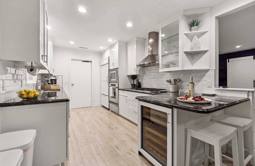 Mission Hills House | The California - Indulge in San Diego luxury