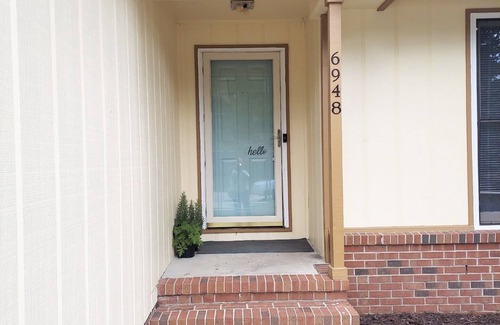 Fayetteville House | The Callahan - Sleeps 10, Wifi, Ft Bragg, & More