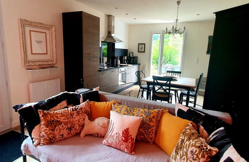 La Foret-Fouesnant House | The calm, the charm, the Maison du Menez: "the place to be"