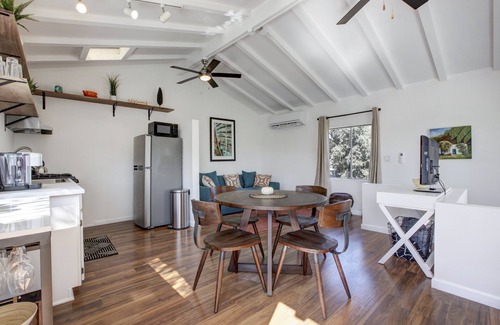 Old Towne House | The Cambridge house is located in highly desired Old Town Orange