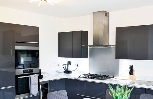 Coulsdon West House | The Cane Hill Estate | by HM®