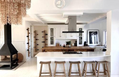 Yzerfontein Villa | The Cape Cottage