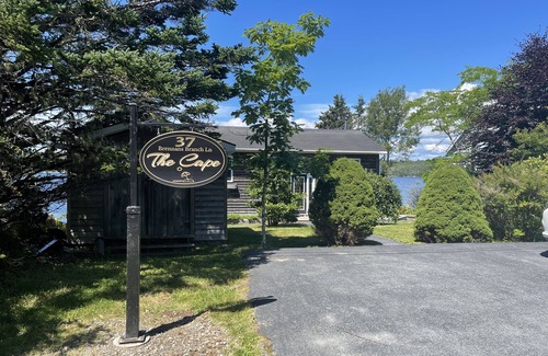 Prospect Bay House | The Cape - Cozy Year Round Beachfront Retreat - Staycation - Vacation