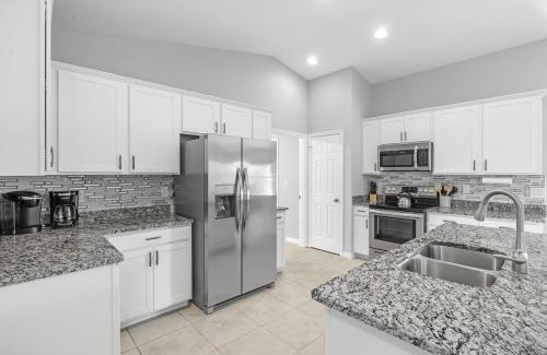 Burnt Store House | The Cape Escape Pet-Friendly Sleeps 7