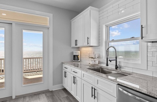Harkers Island Condo | The Cape-Sound Front Condo with Boat Slip Access in Harkers Island, NC