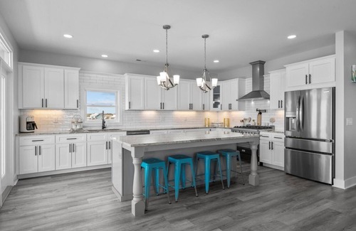 Harkers Island Condo | The Cape-Sound Front Condo with Boat Slip Access in Harkers Island, NC