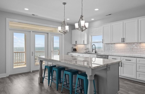 Harkers Island Condo | The Cape-Sound Front Condo with Boat Slip Access in Harkers Island, NC