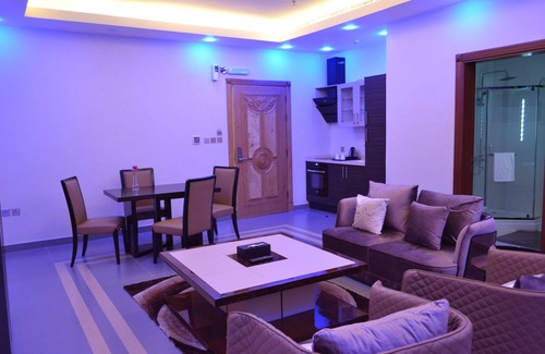 Al-Rawdah Hotel | The Capital O 672 Refal Homes Suites