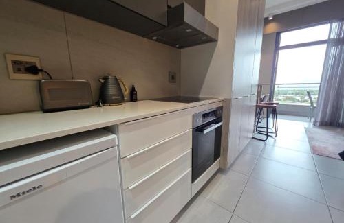 Menlyn Apartment | The Capital Trilogy Hotel