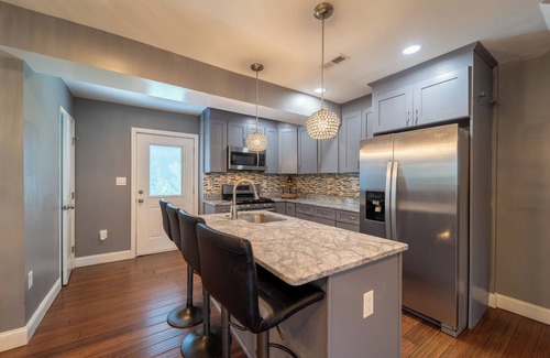 Capitol View House | The Capitol Oasis