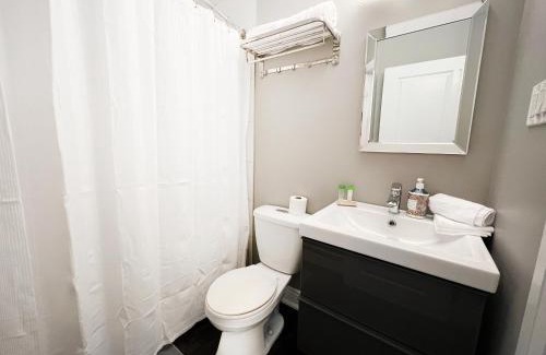 South London Apartment | The Capri Suite in Old South London