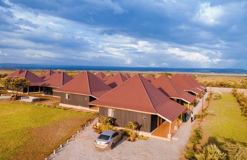 Naivasha Cottage | THE CAPTAIN JAMES CAMP : Charming cottage in Naivasha with AC and WiFi