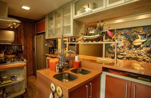 Pontal Resort | The Captain's Room/Thematic Property/5 Suites + large balcony + dining table for 10