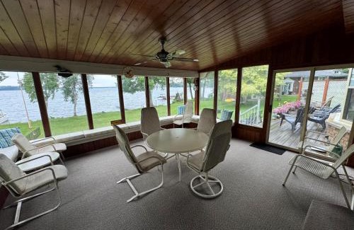 Severn House | The Captains Lake House