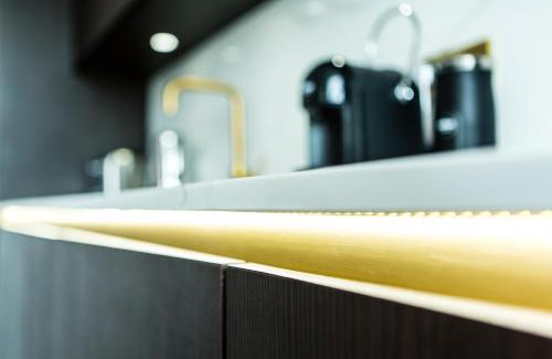 Robin Hood's Bay House | The Captains Residence at Rounton Villa by Maison Parfaite- Sea Views - Parking - Robin Hoods Bay