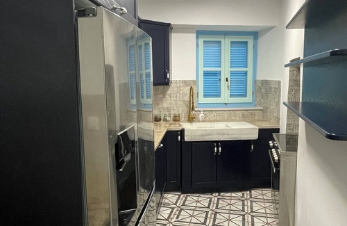Poros House | The Captains Residence. Poros. Presented by Lazy Daze
