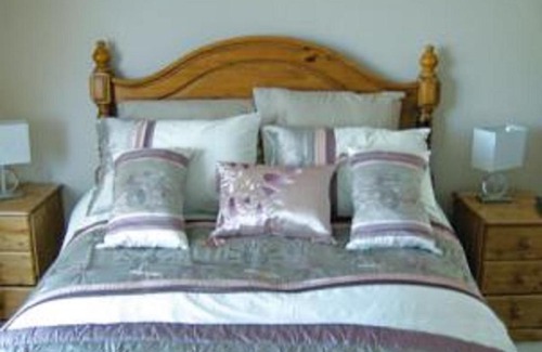 Plymouth House | The Caraneal