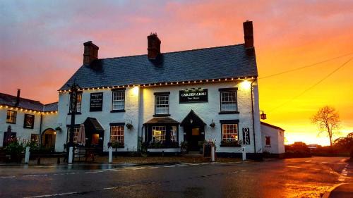 Tilston Hotel | The Carden Arms