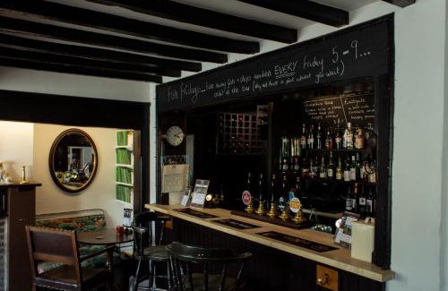 Tilston Hotel | The Carden Arms