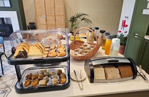 Victoria Bed & Breakfast | The Carob Tree
