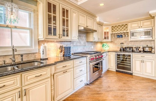 Oak Bluffs House | "The Carousel House" - Ocean Park - Featured in New York Times