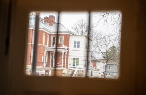 Jefferson City Cottage | The Carriage House at Parker's Place