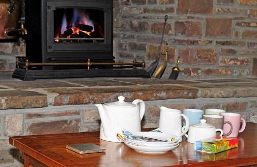 Llanfoist House | The Carriage House