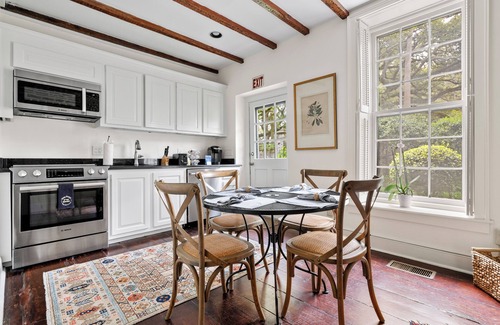 French Quarter House | The Carriage Houses | Historic Charleston!