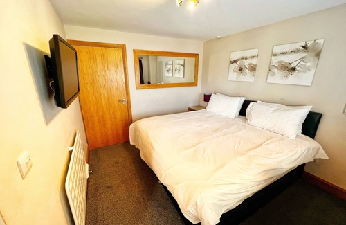 Moulsoe Hotel | The Carrington Arms