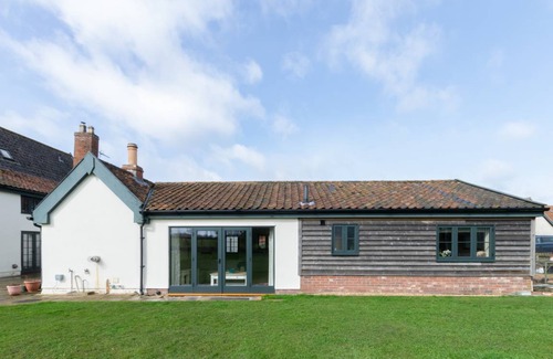 Weybread Cottage | The Cart Lodge