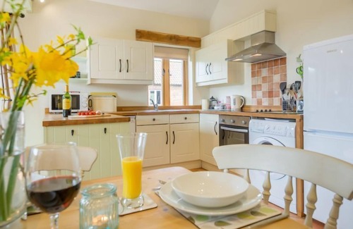 King's Lynn Apartment | The Cart Lodge (6), Great Massingham, Norfolk