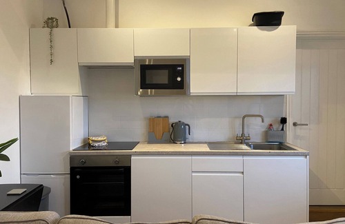 Bedford House | THE CART SHED, character holiday cottage in Marston Moretaine