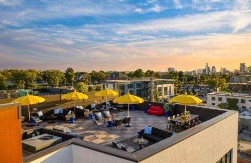 Historic Edgefield Apartment | The Carter by AvantStay Spacious Stay Near Downtown