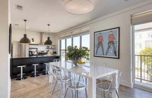 Historic Edgefield Apartment | The Carter by AvantStay Spacious Stay Near Downtown