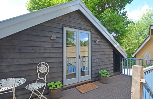 Badingham House | The Carter's Loft - One Bedroom House, Sleeps 2