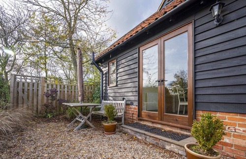 Sudbury House | The Cartlodge, Borley