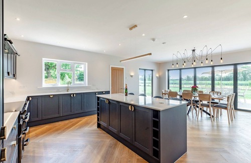Rochford Cottage | The Cartlodge - UK48579