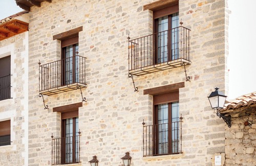 Fortanete Apartment | The Casal de Nicolás 8 up to 14 people