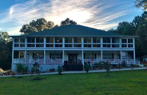 Pikeville Bed & Breakfast | The Cascades at Fall Creek Falls