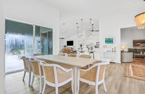 Marco Island House | The Castaway House