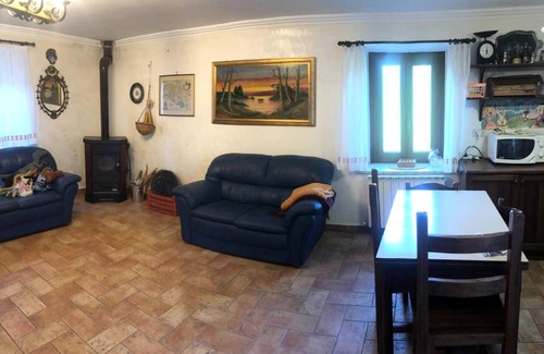 Poggio San Lorenzo House | The 'castelletto' Holiday House