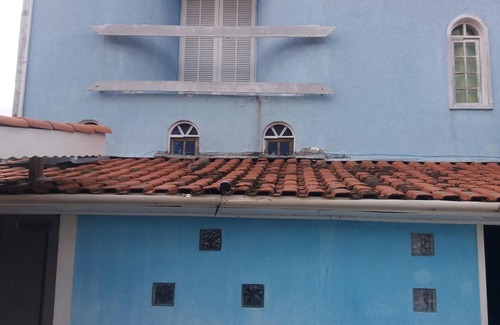 Barueri House | The Castle of the Neighborhood. Winter with hot air conditioning. Comes!