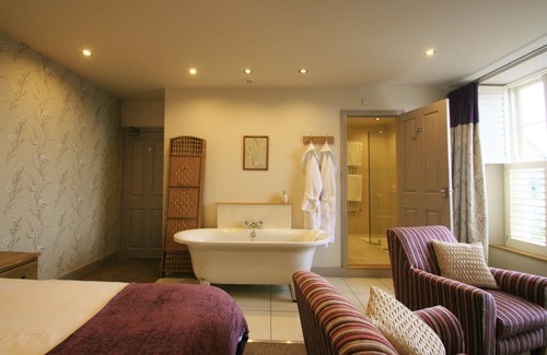 Bishops Castle Hotel | The Castle Hotel