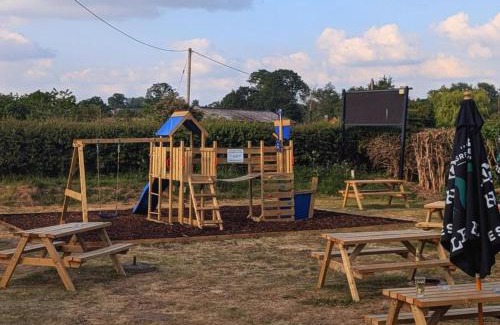 Wollerton Hotel | The Castle Inn hotel