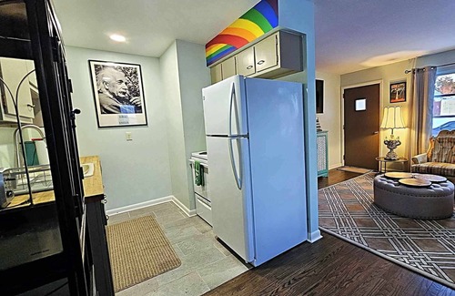 Dayton Apartment | The Castro