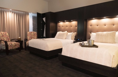 Burlington Hotel | The Catfish Bend Inn & Spa