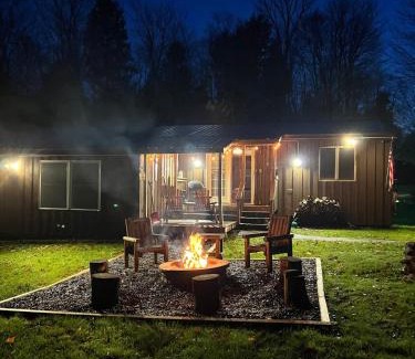 Livingston Manor House | The Cattail Manor