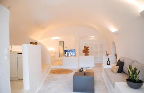 Finikia Villa | The Cave Complex by A Terre Cave Villas