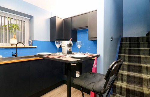 Glenisla Cottage | THE CAVERN AT THE TAVERN, pet friendly in Meigle