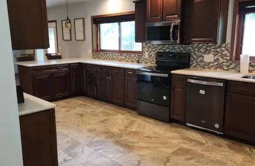 Lewisburg Apartment | The Cedar Door Place